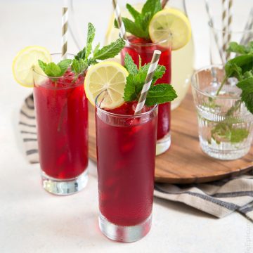 Limonata di menta e ibisco