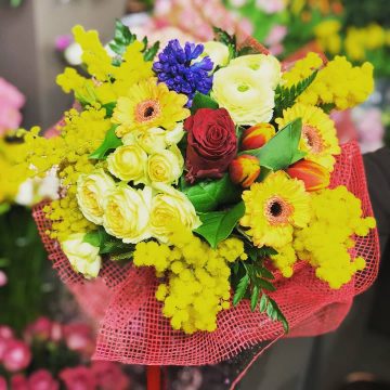 Celebra le tue donne del cuore